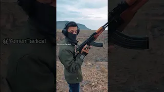AKMS-SB كلاشنكوف اوكراني المسمى باليمن شرمة قذافي