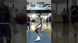 Ronaldo Segu trolls defense on fast break