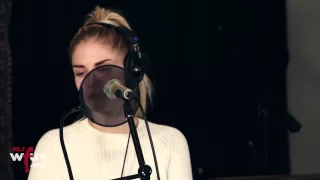 London Grammar - "Wicked Game" (Live at WFUV)