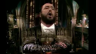 Adeste Fideles - Luciano  Pavarotti (lyrics English - Latin)