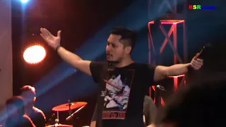 ANDRA AND THE BACKBONE - HITAMKU