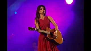 Paula Fernandes - Navegar Em Mim (Ao Vivo No Caldas Country 2012)