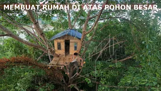 Camping Hujan Deras Di Atas Rumah Pohon