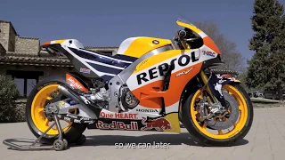 Marc Márquez y Dani Pedrosa, analizando diferencias entre MotoGP y "la calle" | MOTOCICLISMO