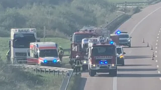 Unfall PKW gegen LKW gemeldet! - Einsatzfahrten zum gemeldeten LKW-Unfall auf der A9 bei Bitterfeld.