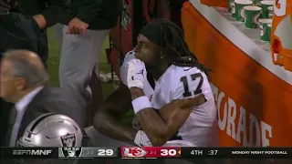 Davante Adams is PISSED after 4th down collision with Hunter Renfrow
