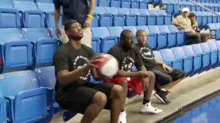 Dwyane Wade shows of his trick shots