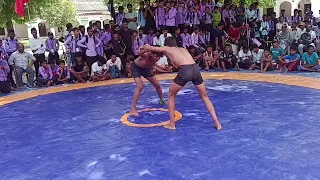 श्री दुर्गा देवी इंटर कॉलेज में जनपद स्तरीय कुश्ती प्रतियोगिता