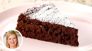 Professional Baker Teaches You How To Make CHOCOLATE TORTE!