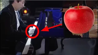 Lang Lang plays Chopin black keys with an apple!?!?!? Is it possible?