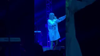 Anne-Marie (Live) - FRIENDS