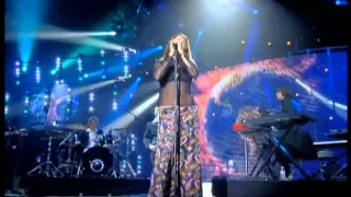 ZAZIE "Je suis un Homme" Les Victoires de la Musique 2008