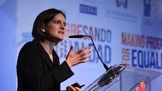 [Conferencia Magistral] Esther Duflo: Reducción de la Pobreza y la Economía del Desarrollo Social