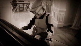 Star Wars Cantina Song - Piano Playing Stormtrooper