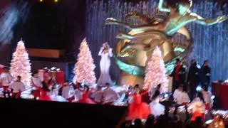 Mariah Carey Christmas live in Rockefeller Center 2013