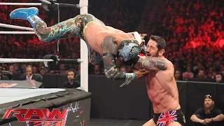 The Lucha Dragons vs. Sheamus & King Barrett: Raw, November 2, 2015