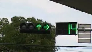 Traffic lights at Phettchubun