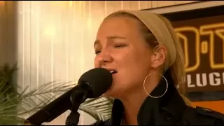 Kate Ryan - Voyage Voyage (Acoustic) @  TOTZ unplugged 2007