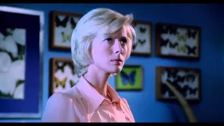 Fan made clip from the movie Il profumo della signora in nero (1974)