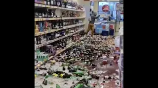Woman goes on mass rampage in Aldi smashing hundreds of bottles of booze