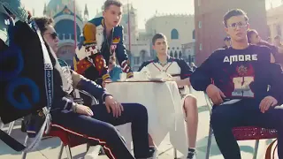 Hero Fiennes-Tiffin na campanha 2018 da Dolce & Gabbana em Veneza