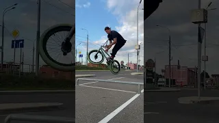 Трюки на bmx через перилу тэилвип барспин 360 x up