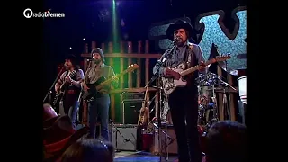 Waylon Jennings - Good old boys (The dukes of hazzard theme song)