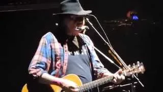Neil Young Old Man / Mother Earth / Hold Back The Tears Live at LA Forum