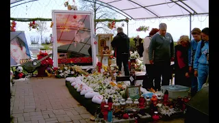 Tose Proeski's Tomb Then And Now