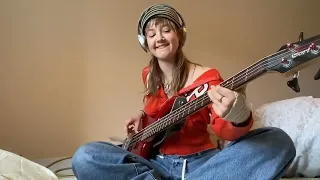 Dance With Me - Dizzee Rascal (Eliana @femalien Beabadoobee Bassist Cover)