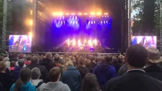 Kim Larsen - Midt om natten ( live Ringsted festival 2015 )