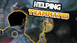 HELPING MY TEAMMATES IN DBD MOBILE
