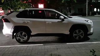 Toyota Land Cruiser Prado или Toyota RAV4 ХА50 ?