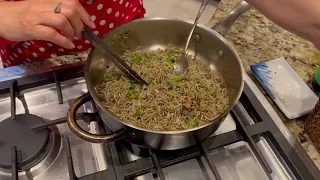 My Mom Cooks Stir-Fried Anchovies (Myeolchi Bokkeum)