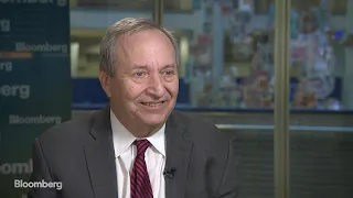 Larry Summers Says Fed Tilt to Avoid Downturn 'Broadly Appropriate'