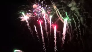 GM116 Backyard King Fireworks - 45 shots