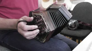 What Type Of Concertina Do I Have - English Or Anglo?