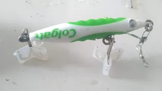 Como fazer uma isca artificial (stck) com cabo de escova  de dentes (iStickgate )