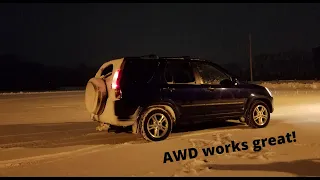 The Off-Season: Testing the CR-V's AWD in the snow (snow drifting)