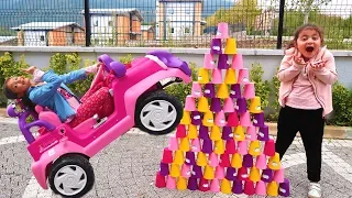 Masal Arabayla Bardak Piramitleri Yıktı! Colored Cups and Masal Ride On Power Wheel Children's Car