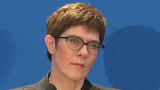 CDU: Kramp-Karrenbauer will „neues Kapitel“