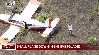 2 men rescued after plane goes down in Everglades