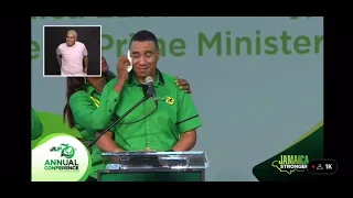 BRO Gad @Andrew Holness get chups from Juliet Holness @JLP conference November 20 2022.