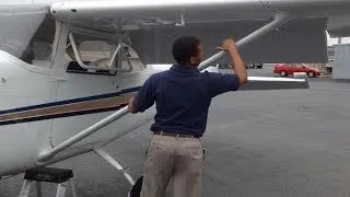 How to Preflight a Cessna 172 [HD]