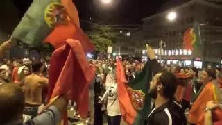 Fussball-EM 2016, Portugiesische Fans feiern 2:0 Sieg gegen Wales, St.Gallen (CH)