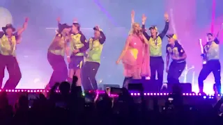 World Cup Champions, Australia with Katy Perry on stage