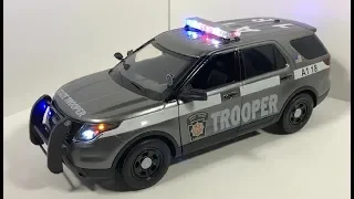 1/18 New Pennsylvania State Police Ford Explorer with Working Lights and Siren (CUSTOM ORDER)