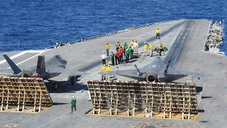 Hypnotic US F-35s Take-off From Gigantic AirCraft Carrier