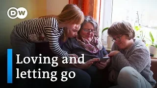 Being a foster mother | DW Documentary