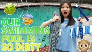 OH NO!! 😱 OUR SWIMMING POOL IS SO DIRTY!!